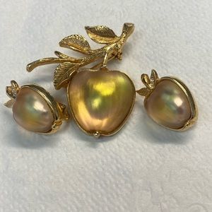 Vintage Sarah Coventry Jewelry Set